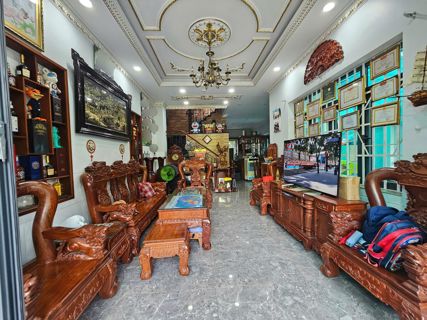 Bán biệt thự KDC Khang Điền Phước Long B, đường 20, ngang 8m, 4 tầng, DT 160m2. Tiện ích đầy đủ
